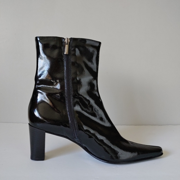 Aquatalia Boots Patent Leather Pointed Toe Block Heel Black Size 9 / 10 - Picture 10 of 15